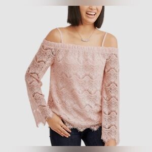 Art Class Mauve Lace Detail Top